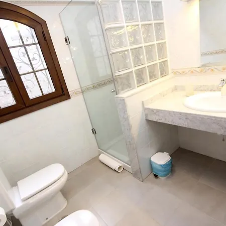 Elegant Oceano Once - Beautiful 5 Bedrooms Private Pool فيلة