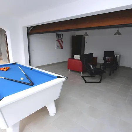 Oceano Once - Beautiful 5 Bedroom Private Pool And Hot Tub * Playa Blanca (Lanzarote)