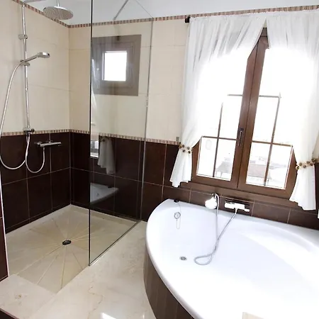 فيلة Elegant Oceano Once - Beautiful 5 Bedrooms Private Pool بلايا بلانكا