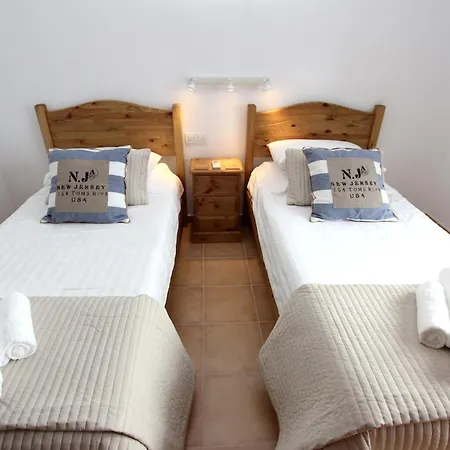 فيلة Elegant Oceano Once - Beautiful 5 Bedrooms Private Pool *