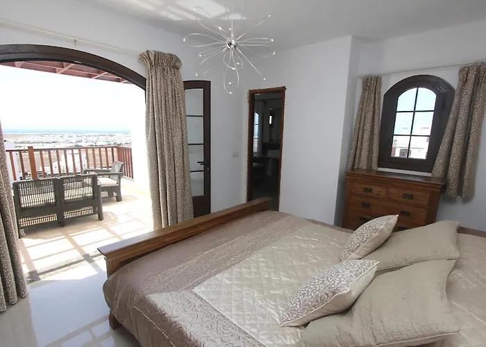 Willa Elegant Oceano Once - Beautiful 5 Bedrooms Private Pool *